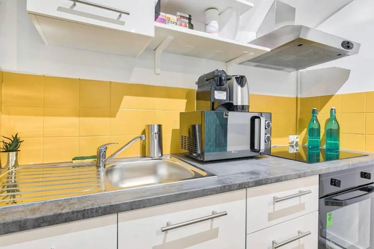 Appartement Familial Proche Saint-Lazarre - 6P Paris